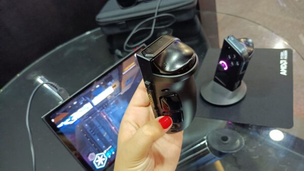 Lenovo Legion e Legion Glasses durante a BGS 2023