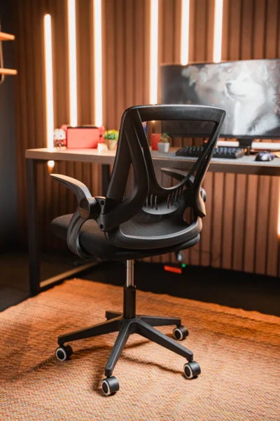 Cadeira de escritório Husky: A evolução do home office com a First e Apta 1 A nova cadeira de escritório Husky First traz ergonomia para horas de trabalho