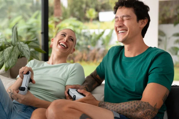 Jogos para o Dia dos Namorados: 8 aventuras cooperativas 1 Nossa lista de jogos para o Dia dos Namorados vai divertir a todos nessa data especial